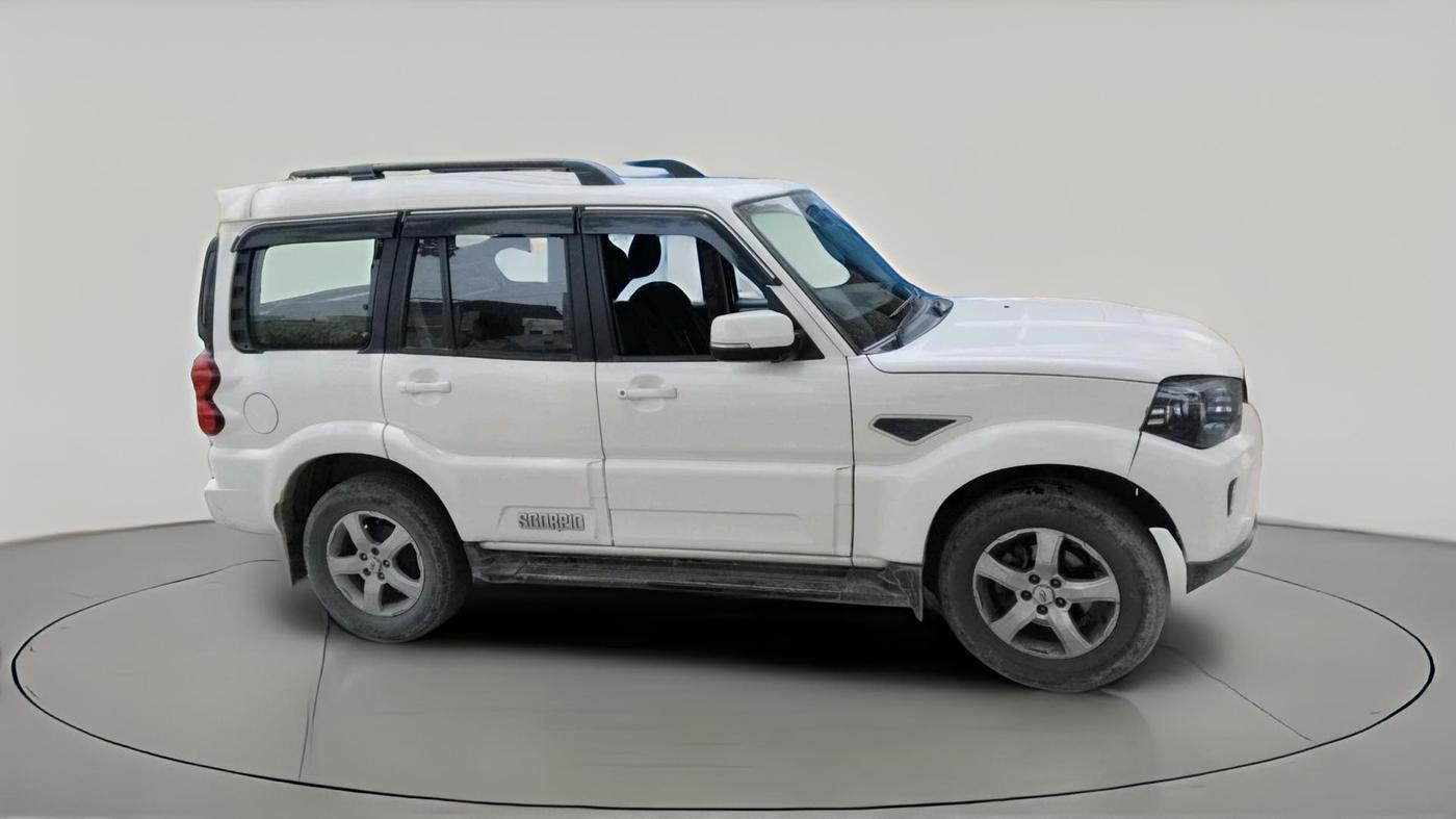 2021 Mahindra Scorpio S11 2WD, Diesel, Manual, 49,754 km, exterior