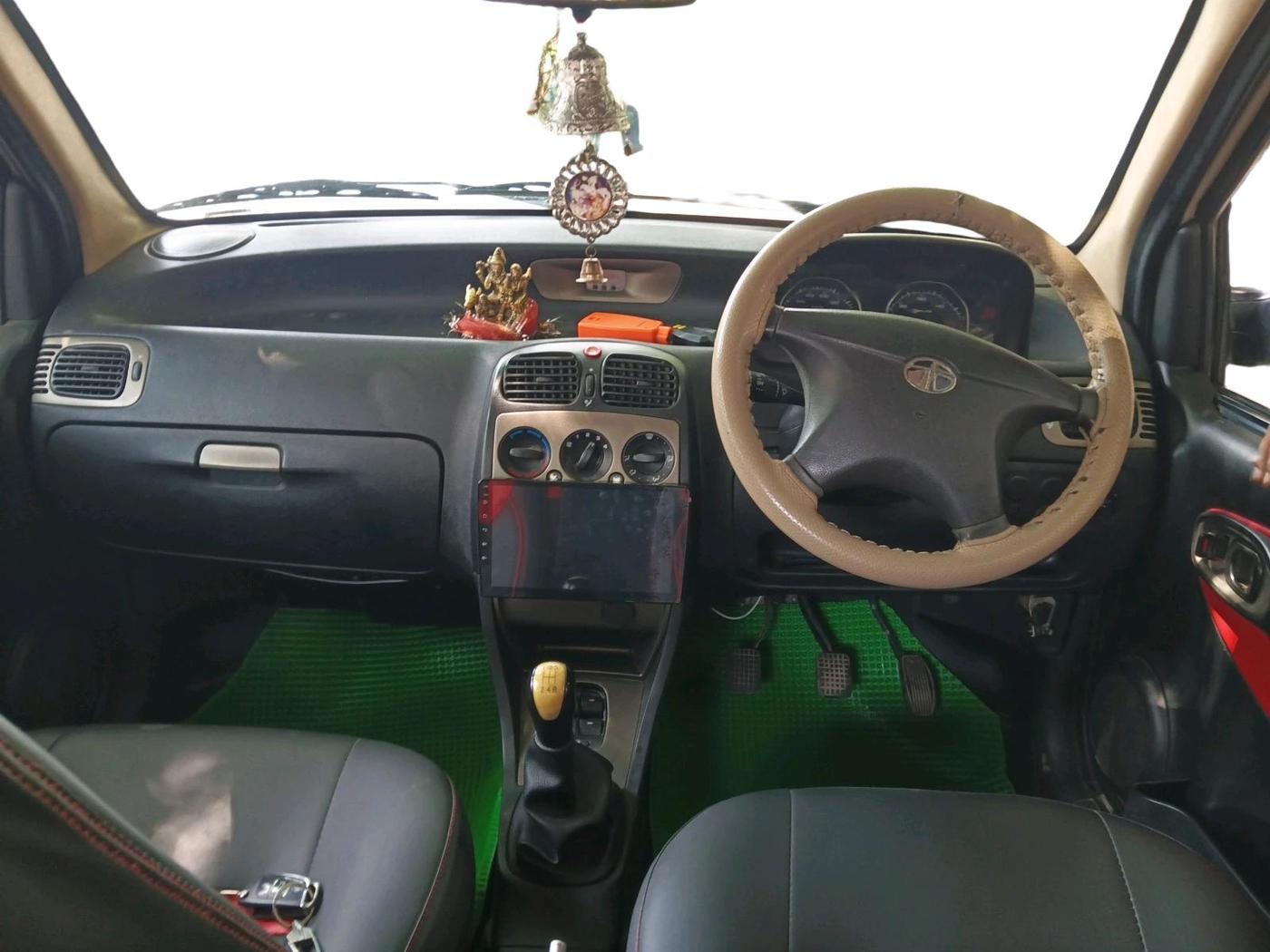 2014 Tata Indigo ECS LX CR4, Diesel, Manual, 1,06,439 km, interior