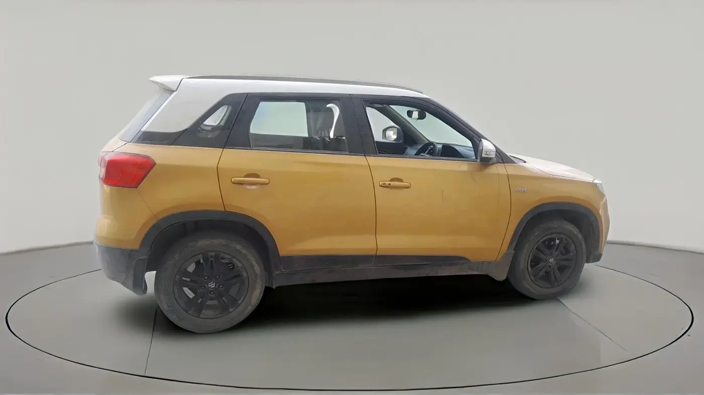 2018 Maruti Vitara Brezza ZDI PLUS AT DUAL TONE, Diesel, Automatic, 1,51,041 km, exterior