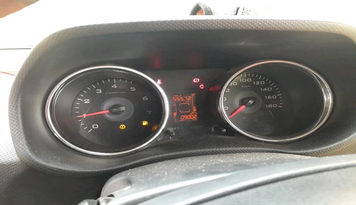 2017 Mahindra TUV300 T6 PLUS, Diesel, Manual, 9,002 km, interior