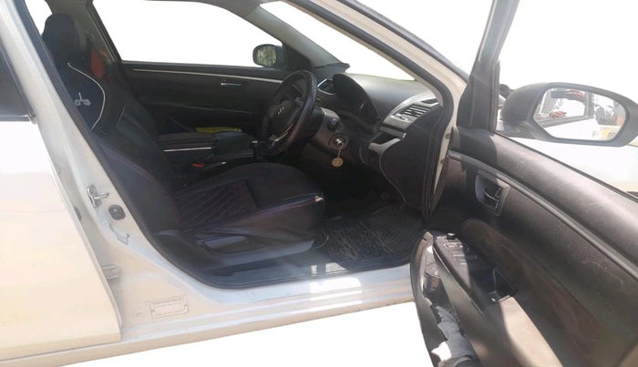 2015 Maruti Swift VDI, Diesel, Manual, 1,27,049 km, interior