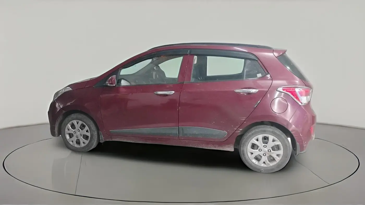 2015 Hyundai Grand i10 SPORTZ 1.2 KAPPA VTVT, Petrol, Manual, 1,24,780 km, exterior