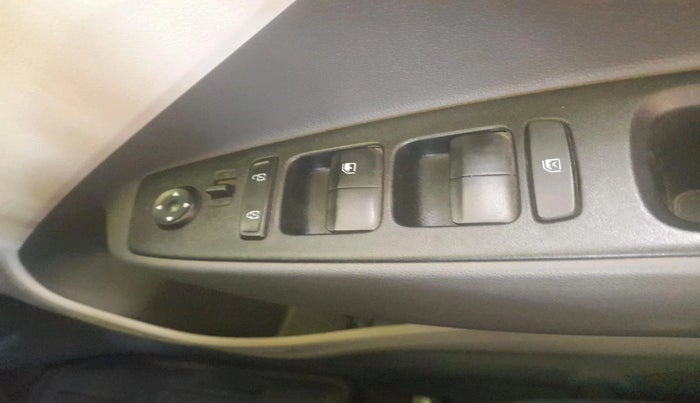 2023 Hyundai GRAND I10 NIOS MAGNA 1.2 KAPPA VTVT, Petrol, Manual, 9,938 km, interior