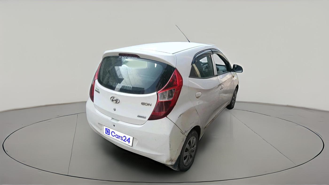2011 Hyundai Eon SPORTZ, Petrol, Manual, 92,134 km, exterior