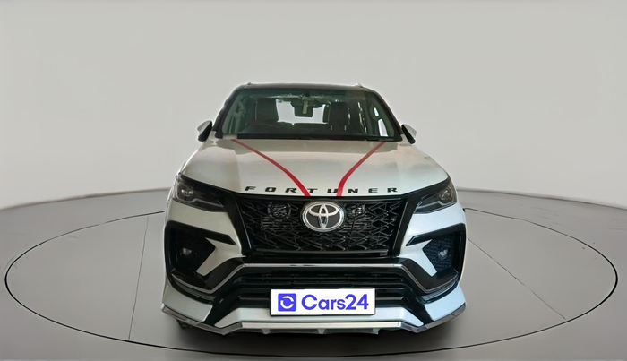 2026 Toyota Fortuner Leader Edition 4X2 MT 2.8, Diesel, Manual, 3,389 km, exterior