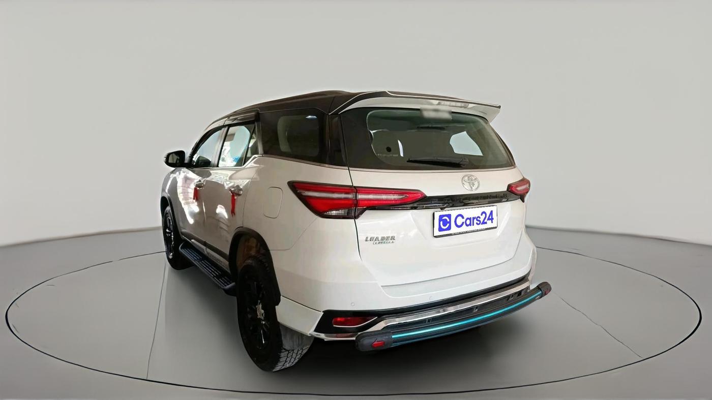 2026 Toyota Fortuner Leader Edition 4X2 MT 2.8, Diesel, Manual, 3,389 km, exterior