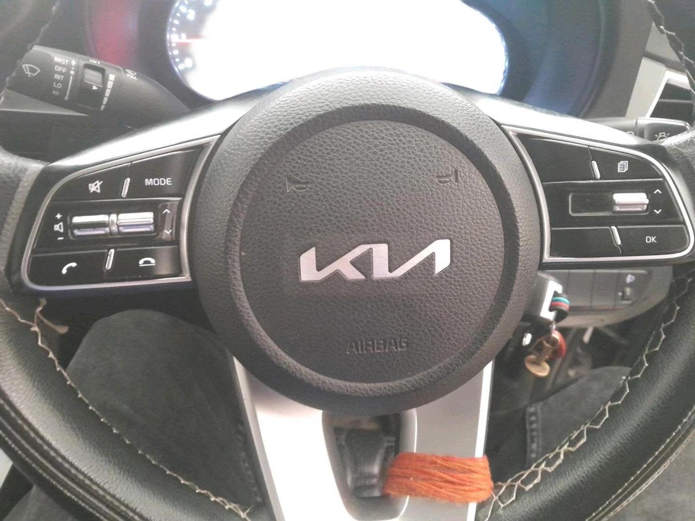 2021 KIA SELTOS HTE 1.5 PETROL, Petrol, Manual, 44,715 km, interior