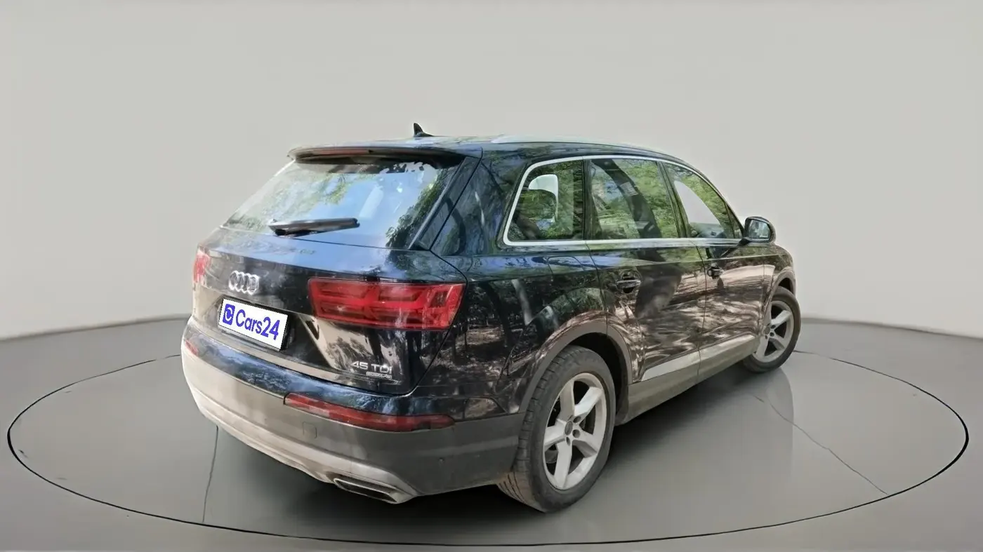 2015 Audi Q7 45 TDI TECHNOLOGY PLUS SUNROOF, Diesel, Automatic, 1,58,000 km, exterior