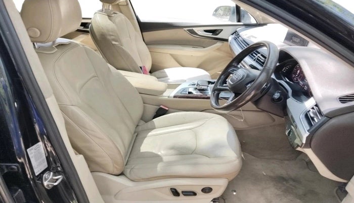 2015 Audi Q7 45 TDI TECHNOLOGY PLUS SUNROOF, Diesel, Automatic, 1,52,934 km, interior