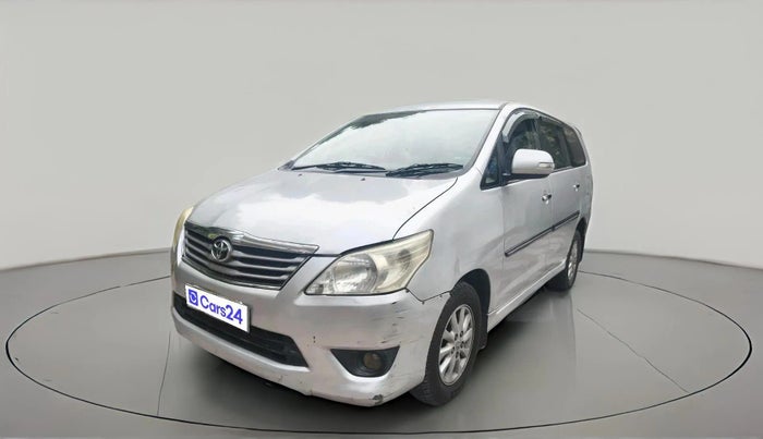 2013 Toyota Innova 2.5 VX 7 STR, Diesel, Manual, 1,36,535 km, exterior