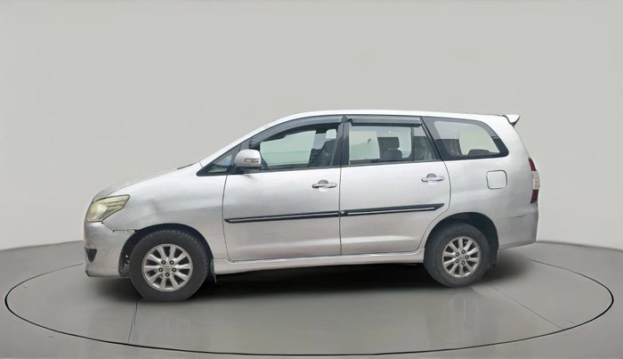 2013 Toyota Innova 2.5 VX 7 STR, Diesel, Manual, 1,36,535 km, exterior