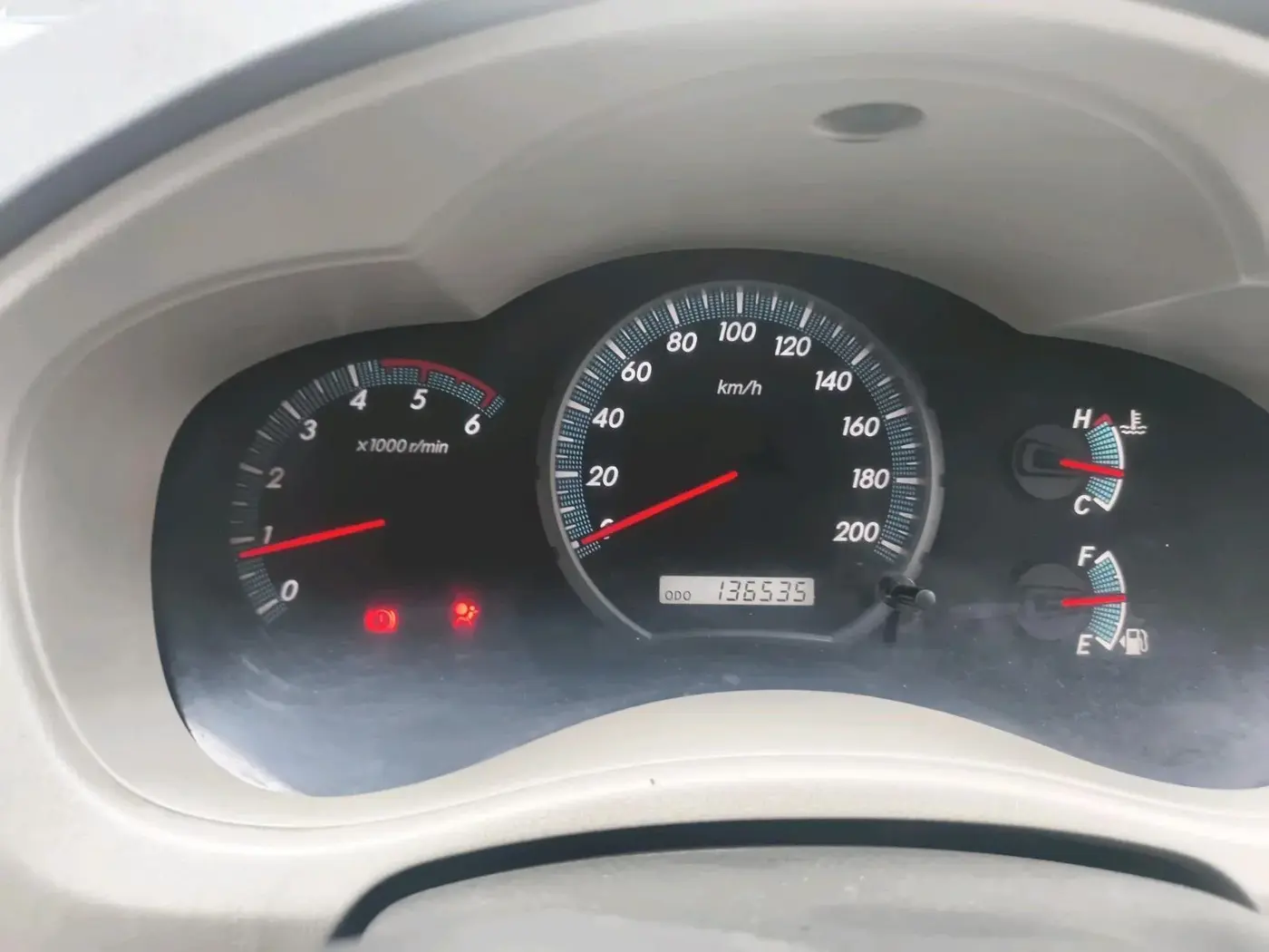 2013 Toyota Innova 2.5 VX 7 STR, Diesel, Manual, 1,36,535 km, interior