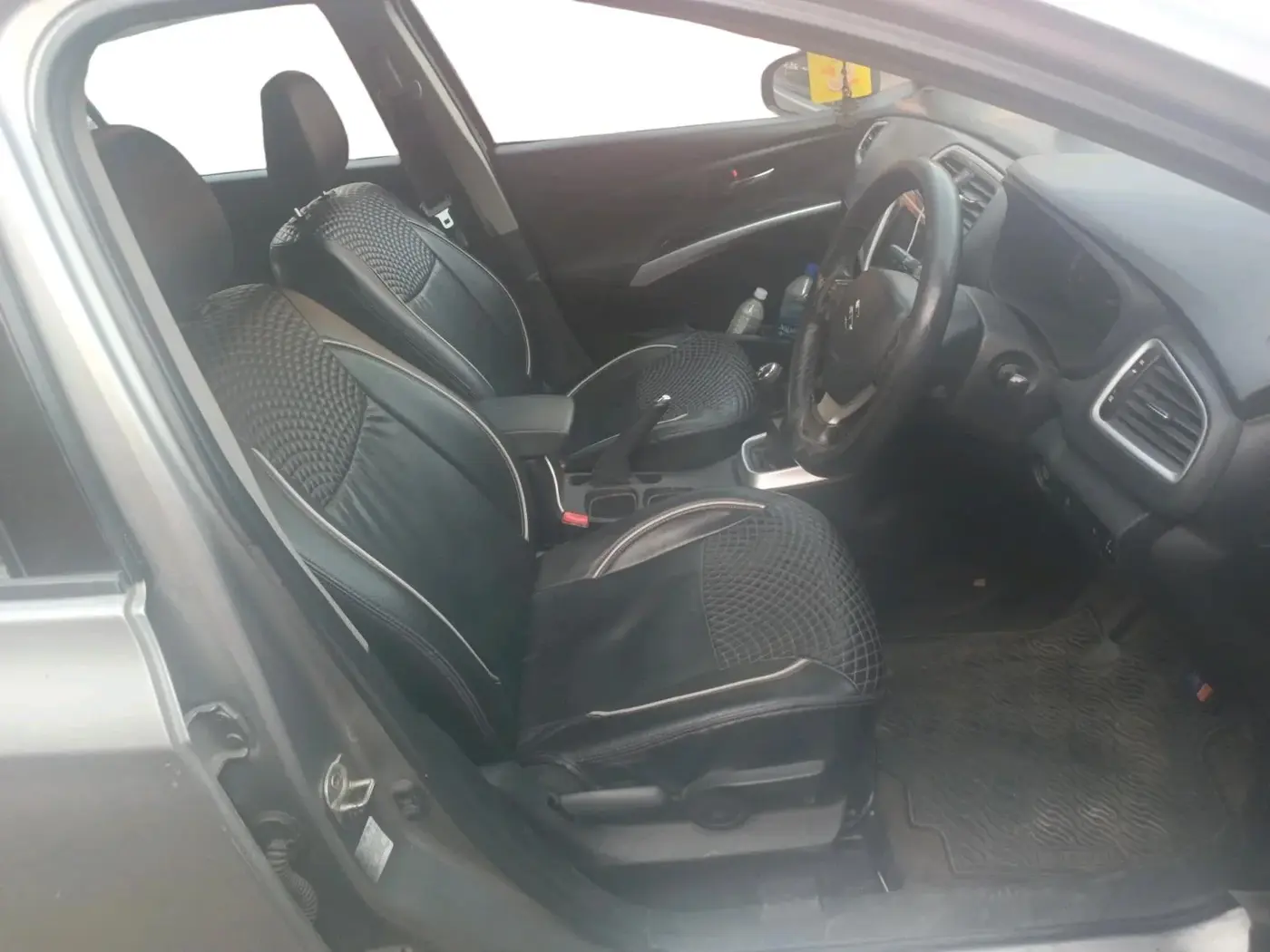 2019 Maruti S Cross ZETA 1.3, Diesel, Manual, 96,266 km, interior