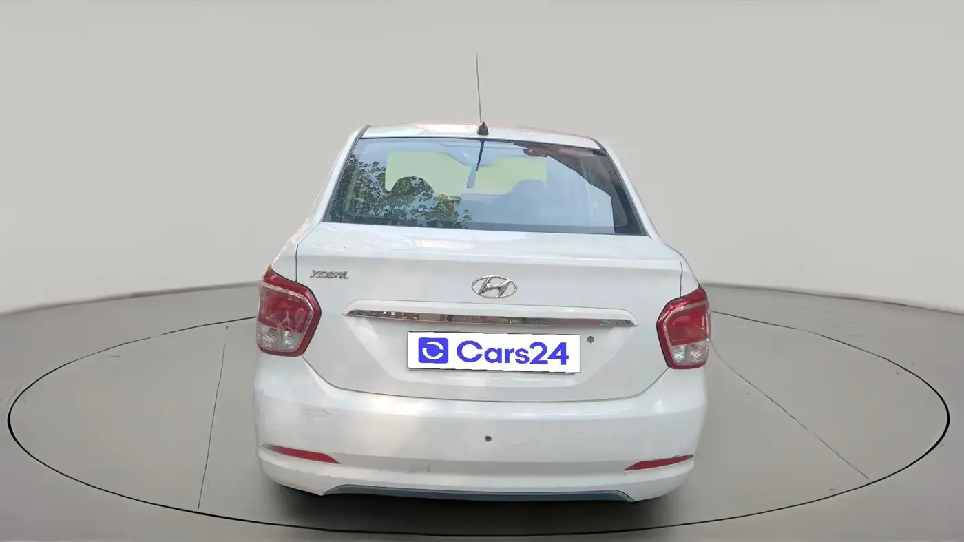 2015 Hyundai Xcent BASE 1.2, Petrol, Manual, 54,480 km, exterior