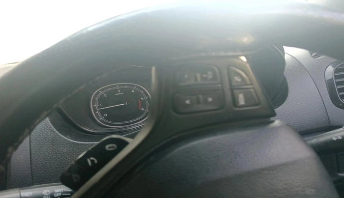 2019 Maruti Vitara Brezza ZDI, Diesel, Manual, 1,91,120 km, interior