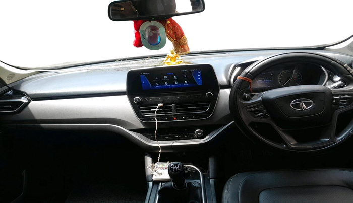 2020 Tata Harrier XZ PLUS 2.0L, Diesel, Manual, 94,811 km, interior