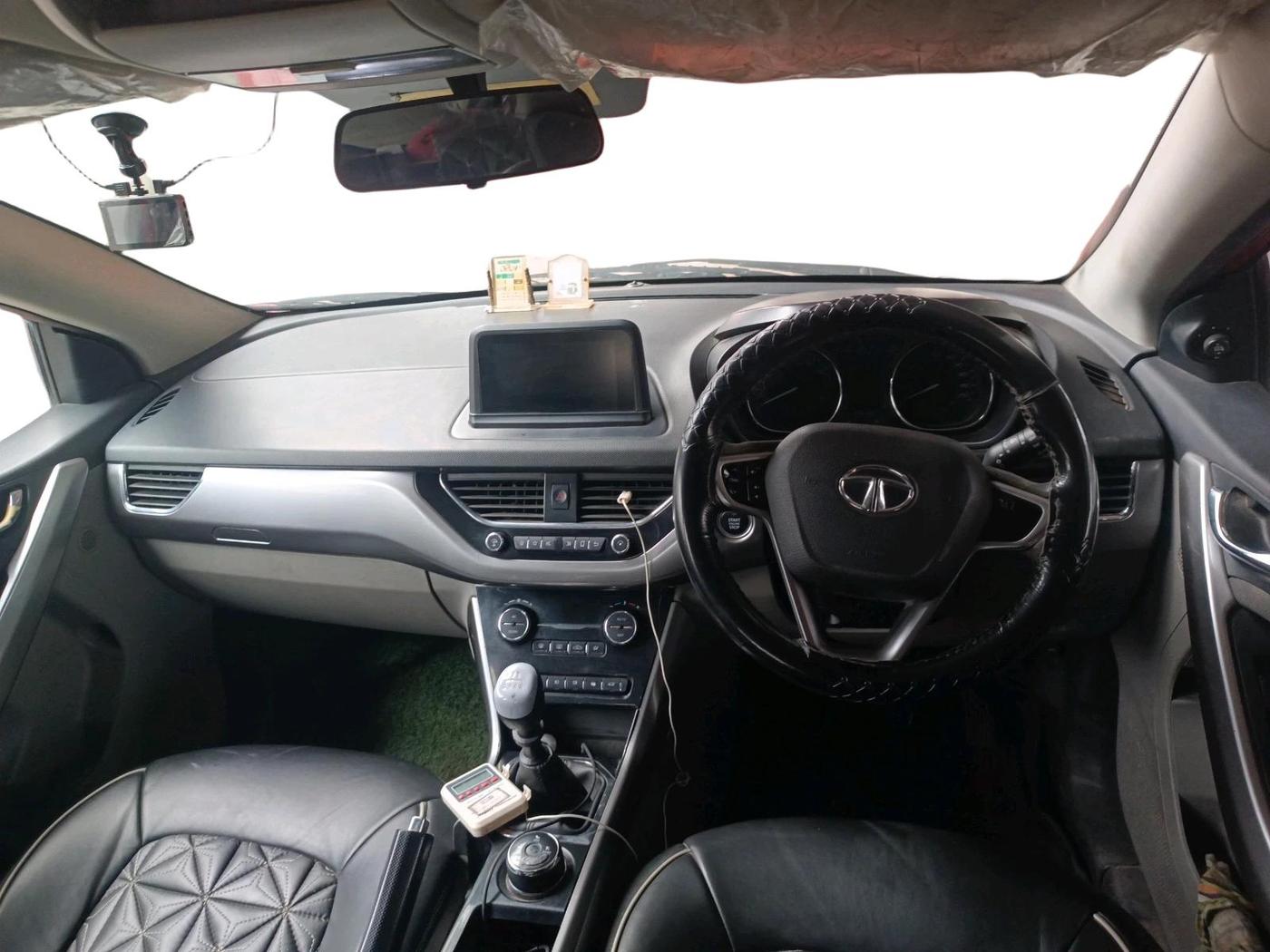 2018 Tata NEXON XZ PLUS DIESEL, Diesel, Manual, 95,995 km, interior