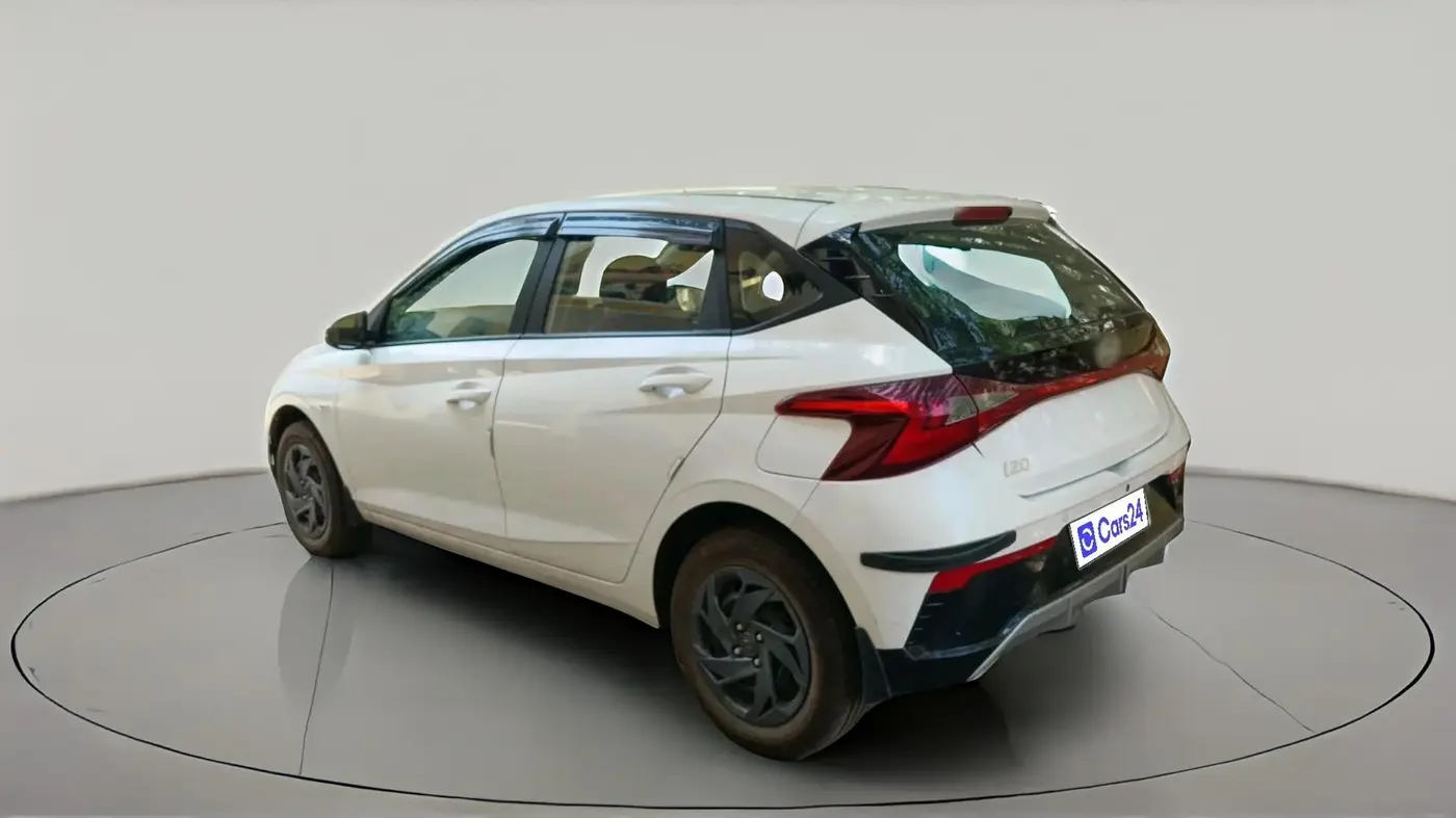 2024 Hyundai NEW I20 MAGNA 1.2 MT, Petrol, Manual, 13,466 km, exterior