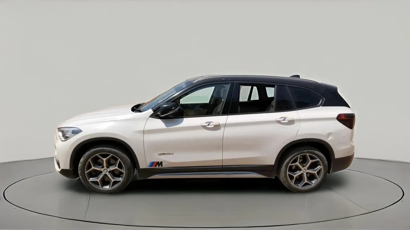 2017 BMW X1 sDrive 20d x Line, Diesel, Automatic, 88,759 km, exterior