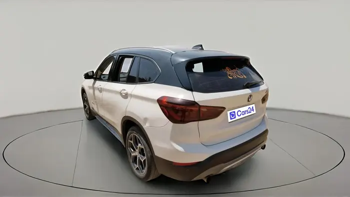2017 BMW X1 sDrive 20d x Line, Diesel, Automatic, 88,759 km, exterior