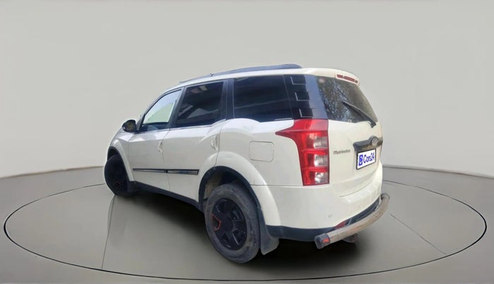 2018 Mahindra XUV500 W6, Diesel, Manual, 1,19,619 km, exterior