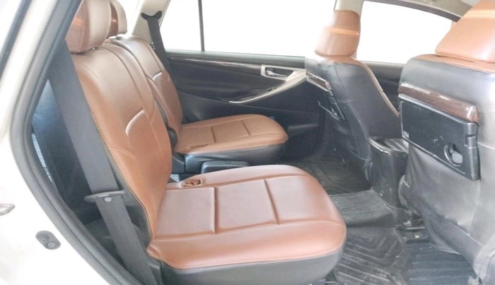 2021 Toyota Innova Crysta 2.4 ZX 7 STR, Diesel, Manual, 33,382 km, interior