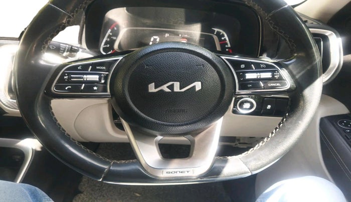 2022 KIA SONET HTX 1.5 AT, Diesel, Automatic, 1,08,157 km, interior