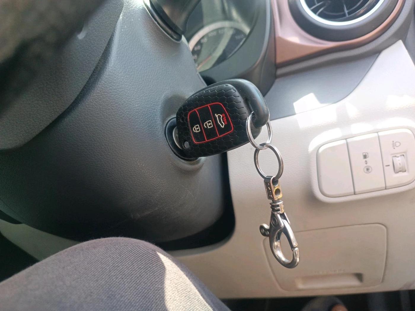 2022 Hyundai AURA S 1.2 CNG, CNG, Manual, 82,202 km, interior