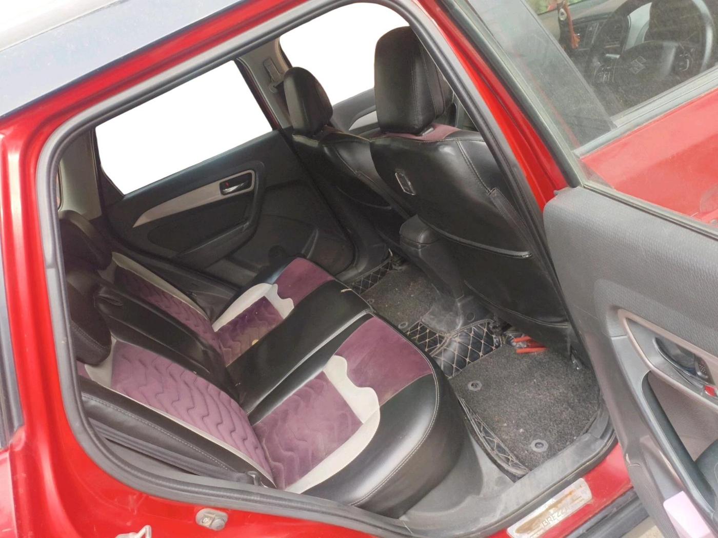 2016 Maruti Vitara Brezza ZDI PLUS DUAL TONE, Diesel, Manual, 1,11,831 km, interior