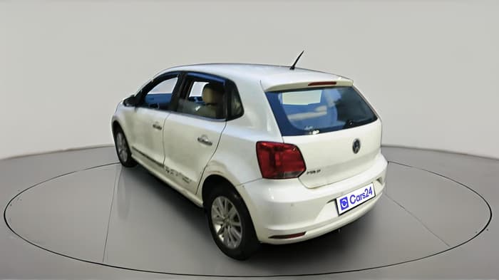 2016 Volkswagen Polo HIGHLINE1.2L, Petrol, Manual, 22,121 km, exterior