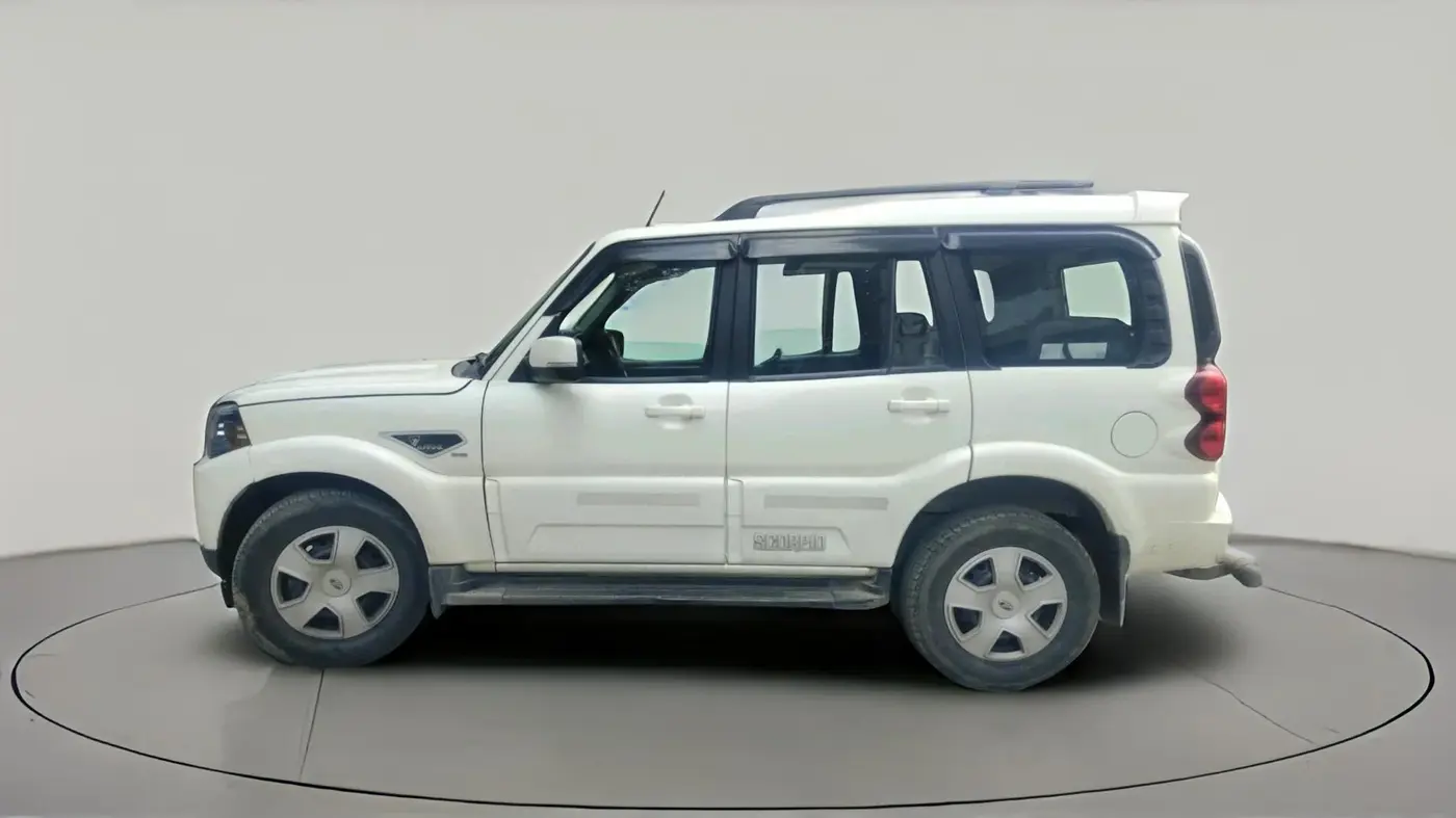 2021 Mahindra Scorpio S9, Diesel, Manual, 1,54,419 km, exterior