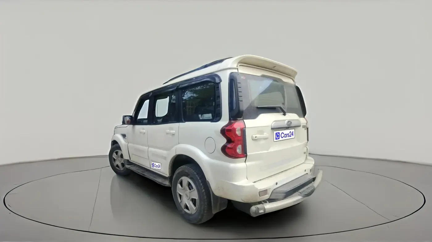 2021 Mahindra Scorpio S9, Diesel, Manual, 1,54,419 km, exterior