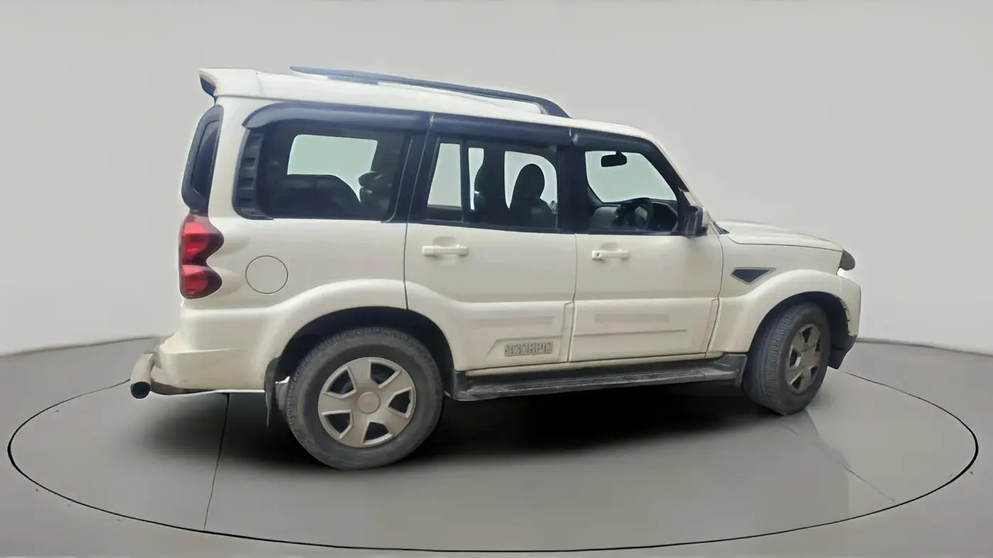 2021 Mahindra Scorpio S9, Diesel, Manual, 1,54,419 km, exterior