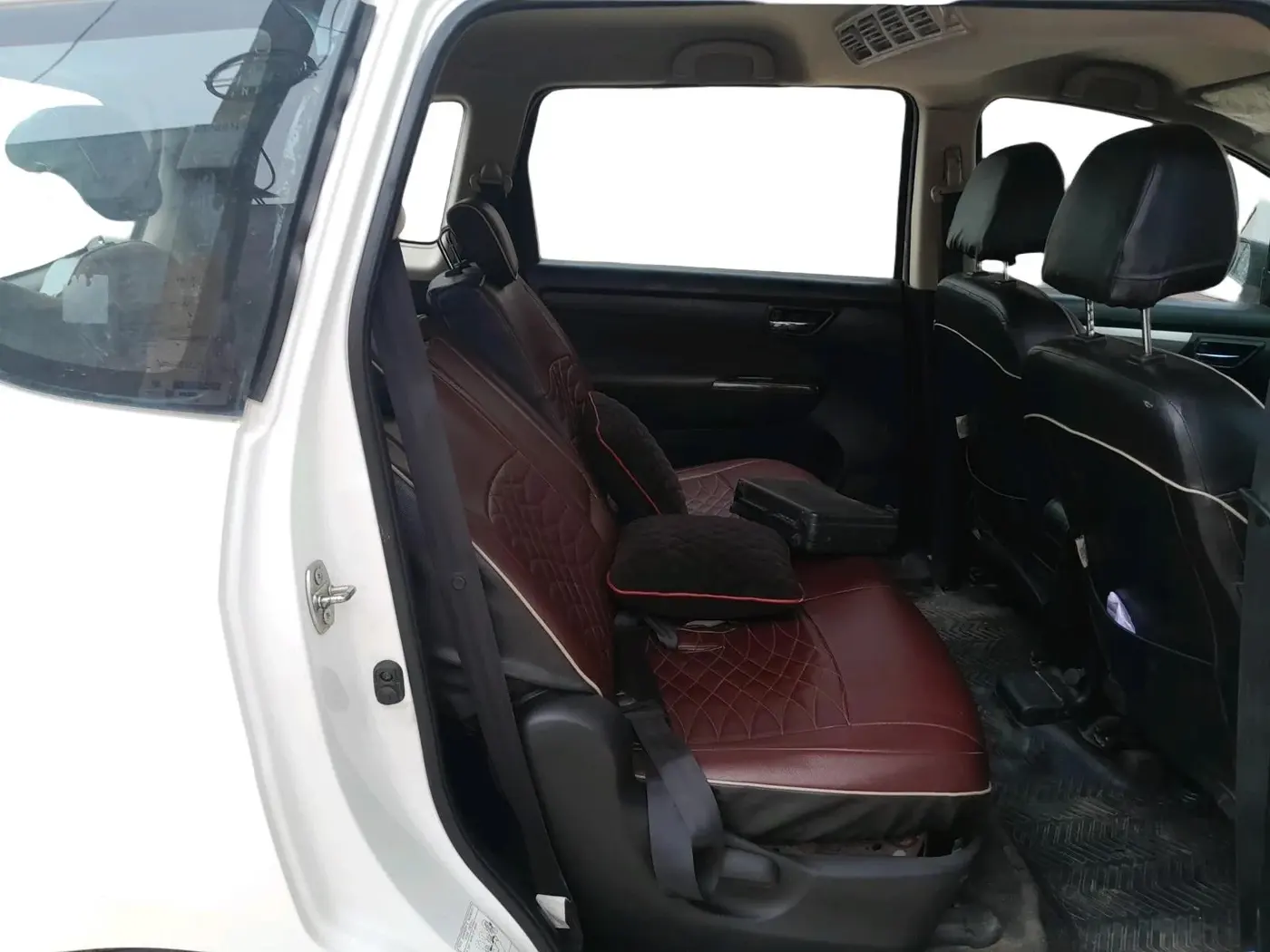 2017 Maruti Ertiga VXI, Petrol, Manual, 51,270 km, interior