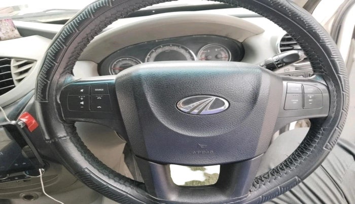 2016 Mahindra NUVOSPORT N8, Diesel, Manual, 1,29,500 km, interior