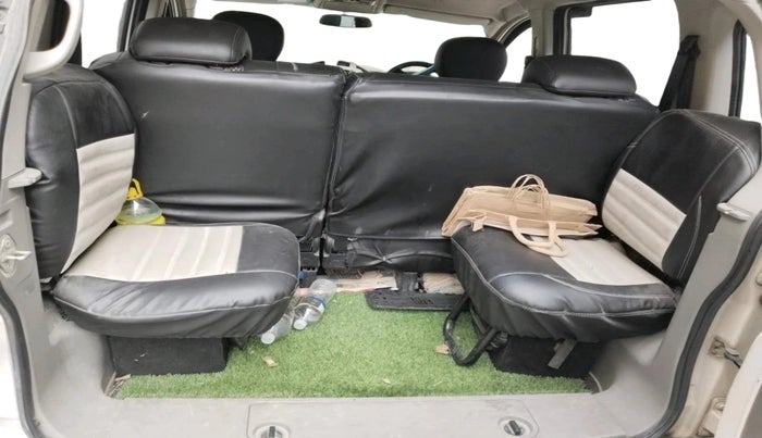 2016 Mahindra NUVOSPORT N8, Diesel, Manual, 1,29,500 km, interior