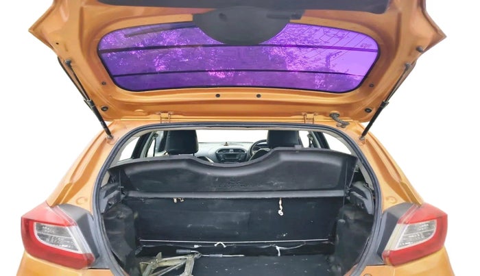 2016 Tata Tiago XZ PETROL, Petrol, Manual, 1,28,108 km, exterior