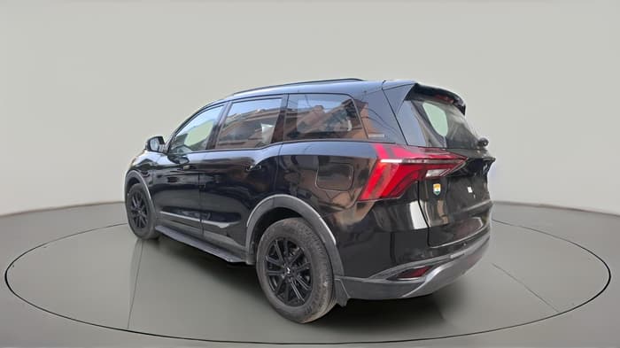 2025 Mahindra XUV700 AX7 Luxury Pack Diesel MT 7 STR, Diesel, Manual, 20,750 km, exterior
