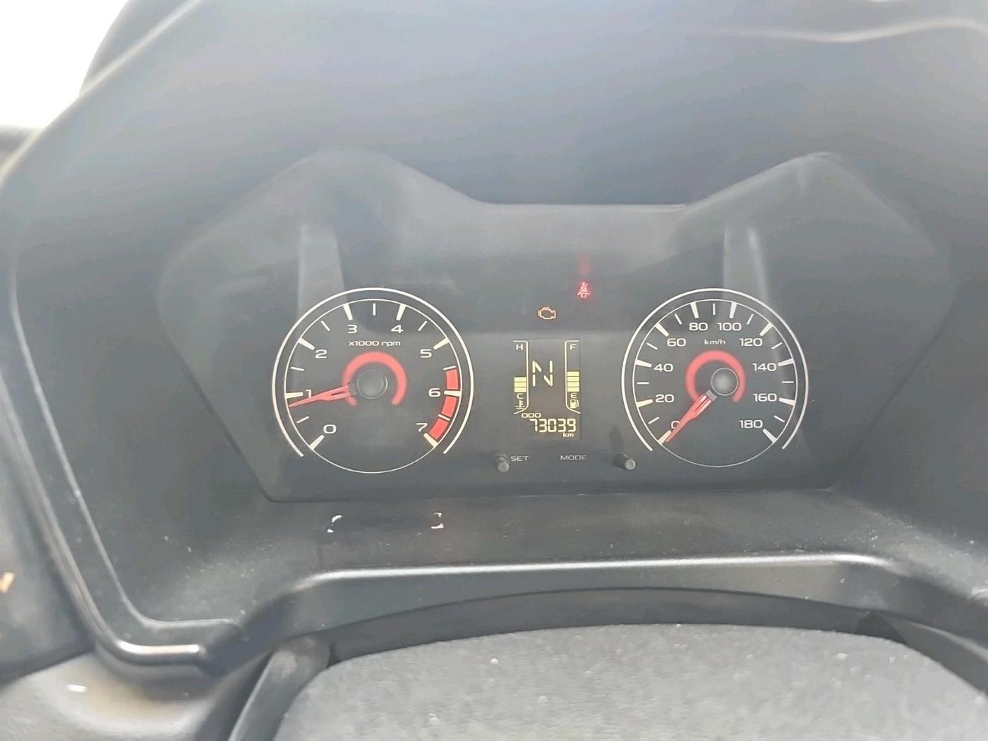 2017 Mahindra KUV 100 NXT K2+ P 6 STR, Petrol, Manual, 73,038 km, interior