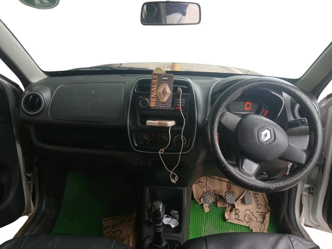 2018 Renault Kwid RXL, Petrol, Manual, 85,017 km, interior