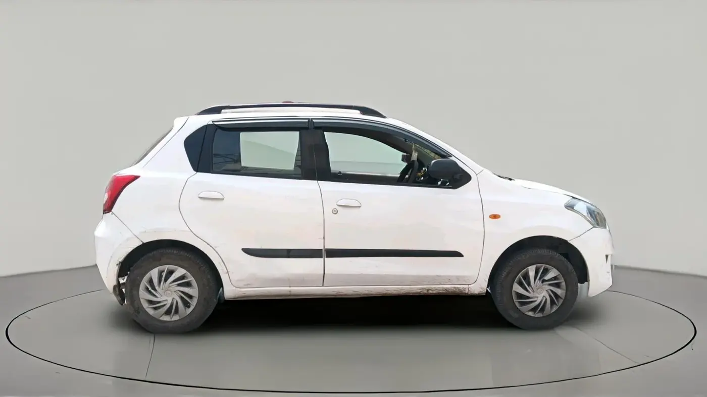 2016 Datsun Go T, CNG, Manual, 56,681 km, exterior