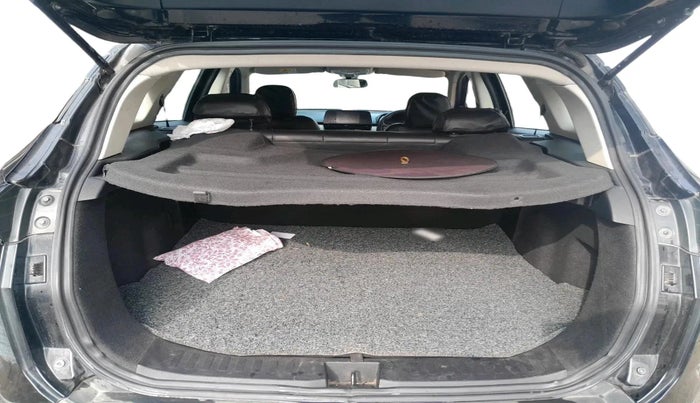 2022 Tata Harrier XT PLUS 2.0L KRYOTEC DARK EDITON, Diesel, Manual, 1,24,000 km, exterior