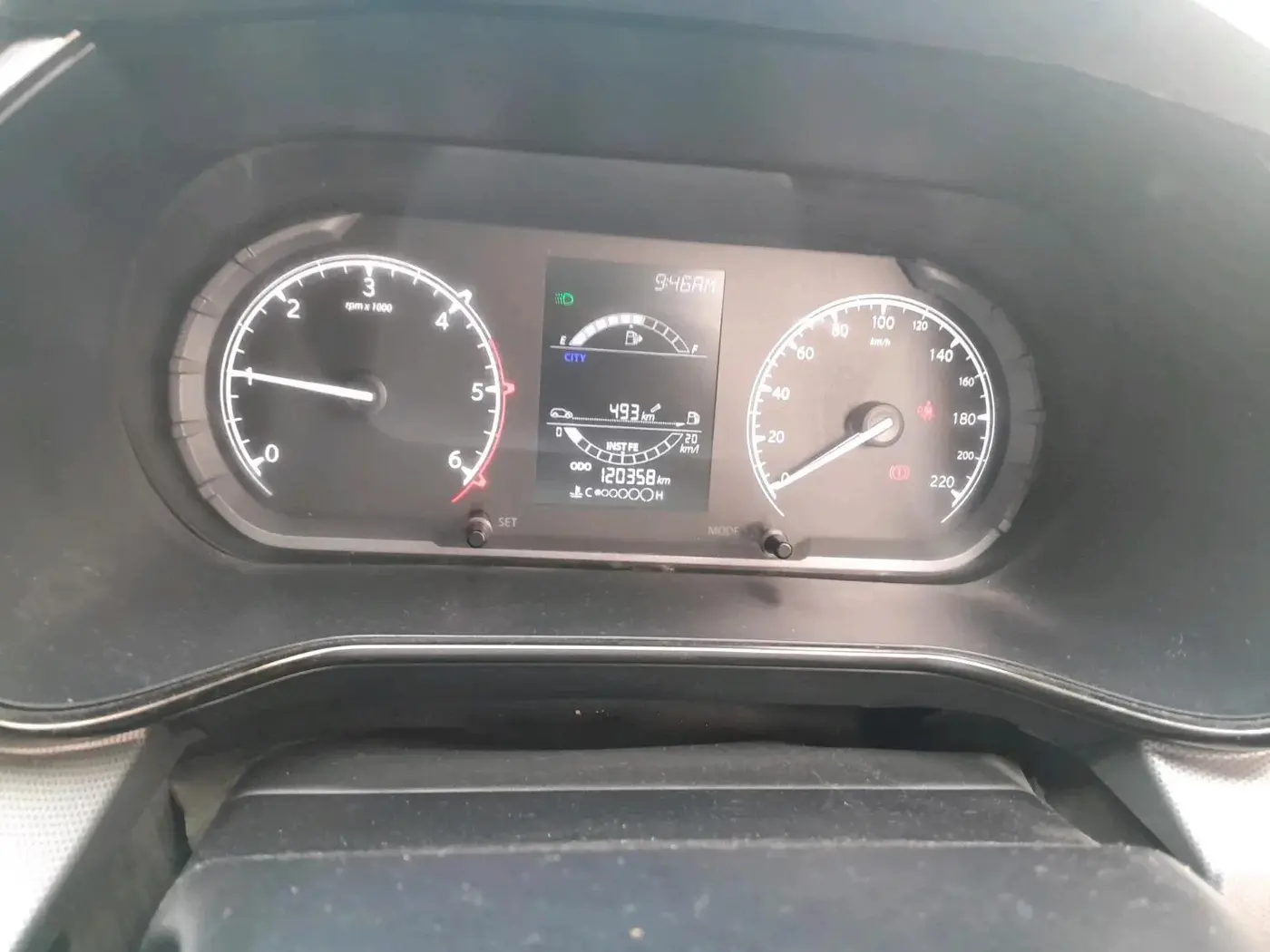 2022 Tata Harrier XT PLUS 2.0L KRYOTEC DARK EDITON, Diesel, Manual, 1,24,000 km, interior