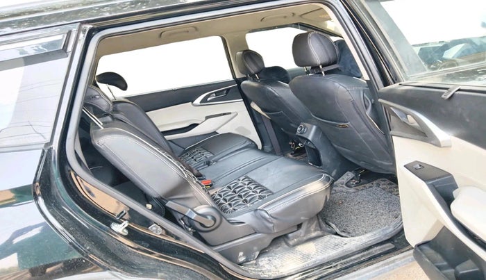 2024 KIA CARENS Prestige (O) 1.5 Petrol 7 STR, Petrol, Manual, 12,613 km, interior