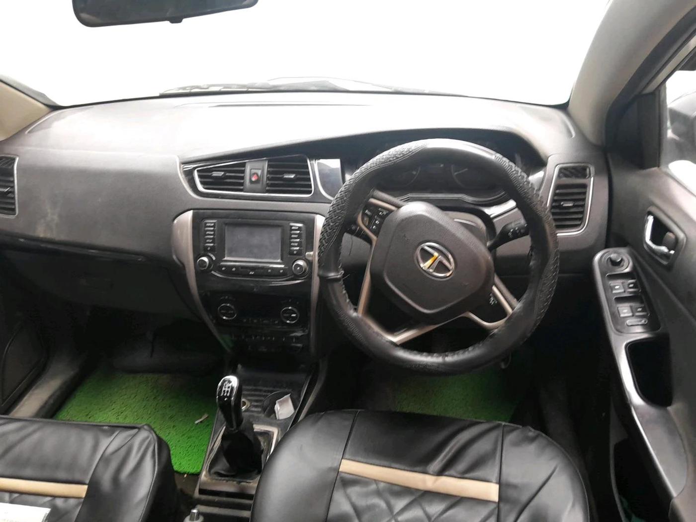 2014 Tata Bolt XT QUADRAJET, Diesel, Manual, 84,471 km, interior