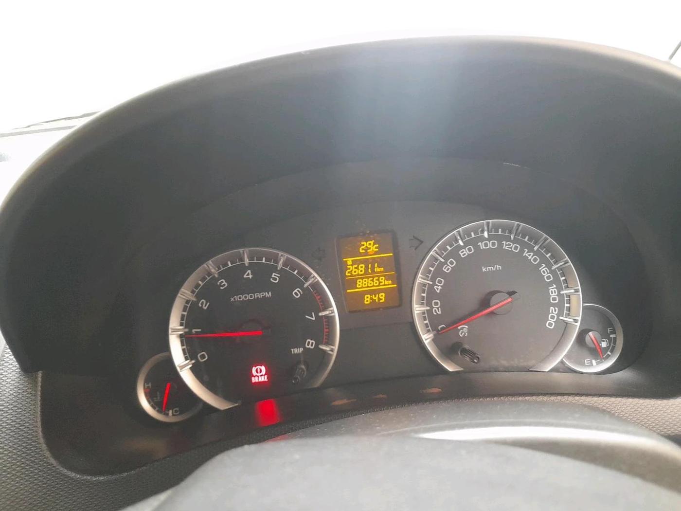 2015 Maruti Swift ZXI, Petrol, Manual, 88,669 km, interior