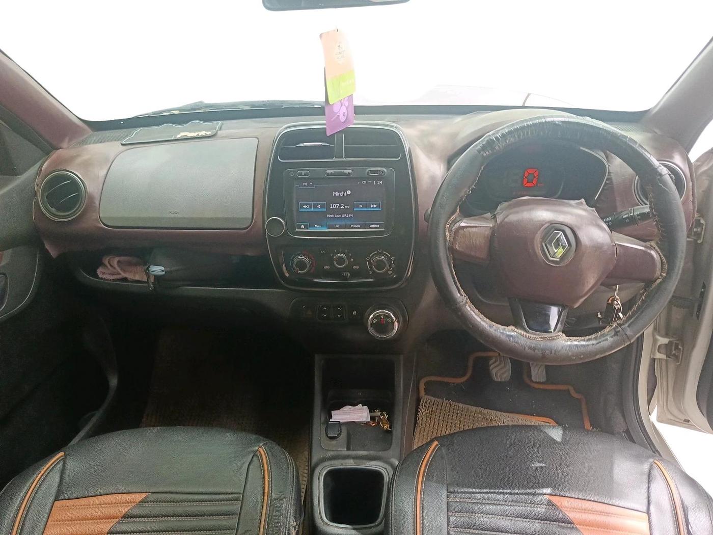 2018 Renault Kwid RXT 1.0 AMT (O), Petrol, Automatic, 91,258 km, interior