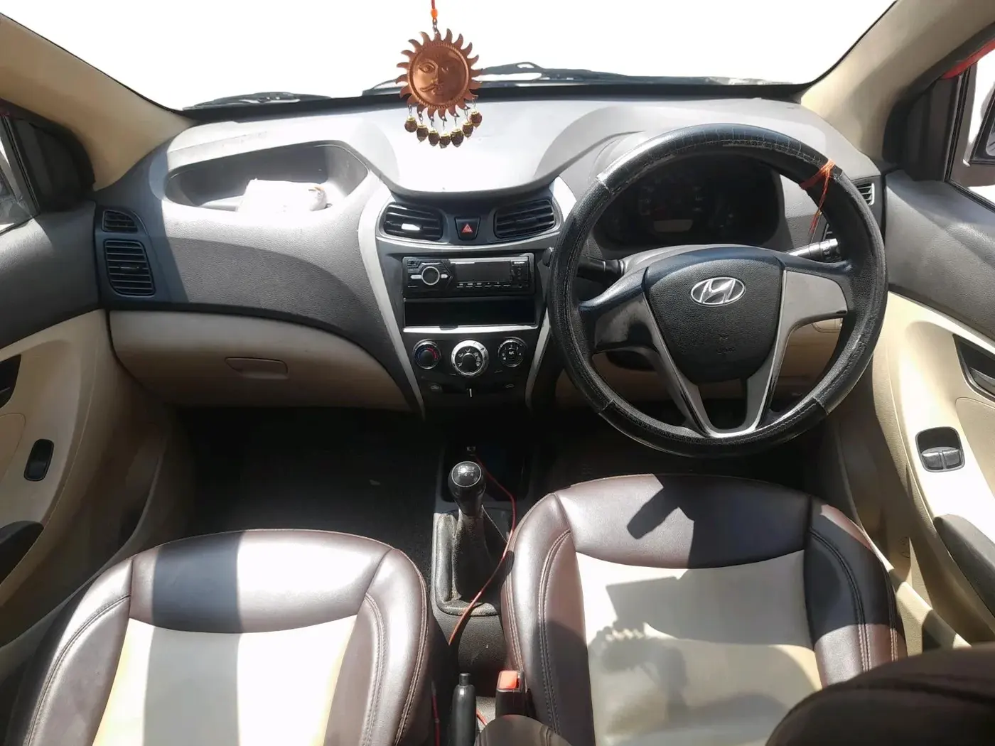 2017 Hyundai Eon ERA PLUS (O), Petrol, Manual, 1,02,035 km, interior