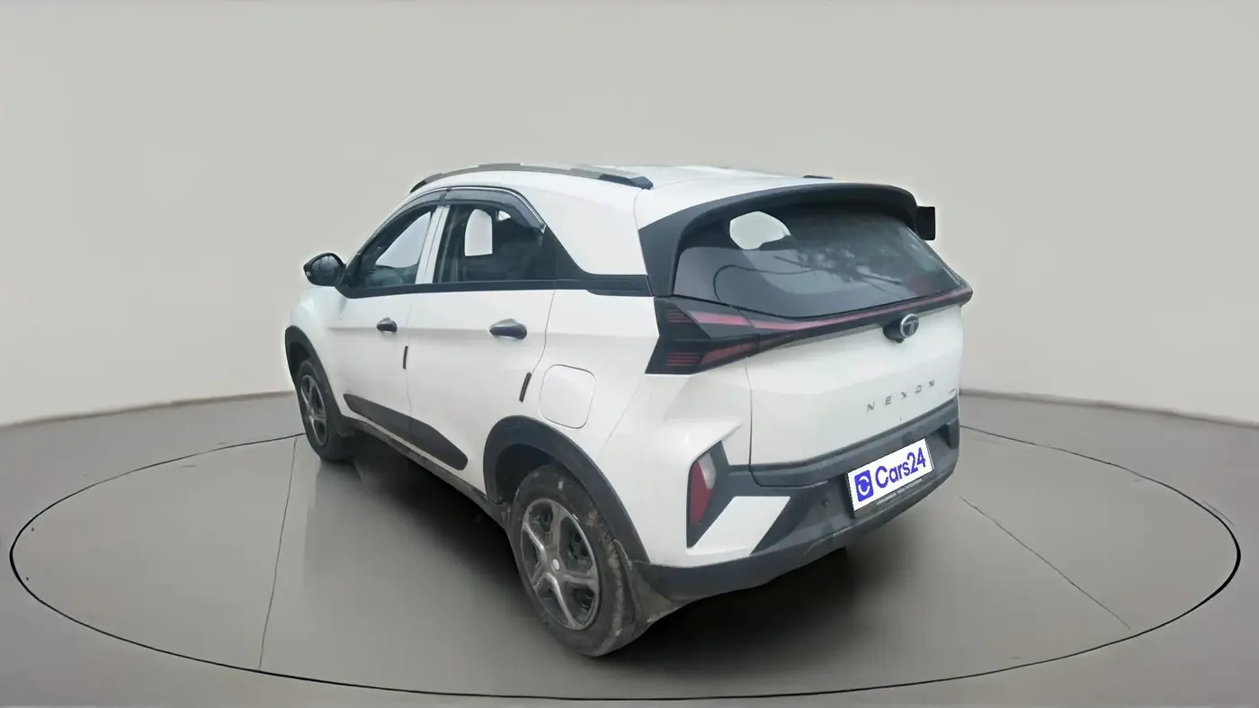 2025 Tata NEXON Smart CNG, CNG, Manual, 6,801 km, exterior
