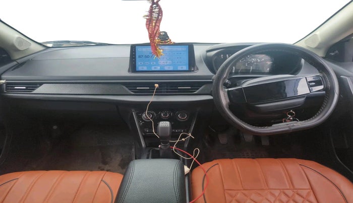 2025 Tata NEXON Smart CNG, CNG, Manual, 6,801 km, interior